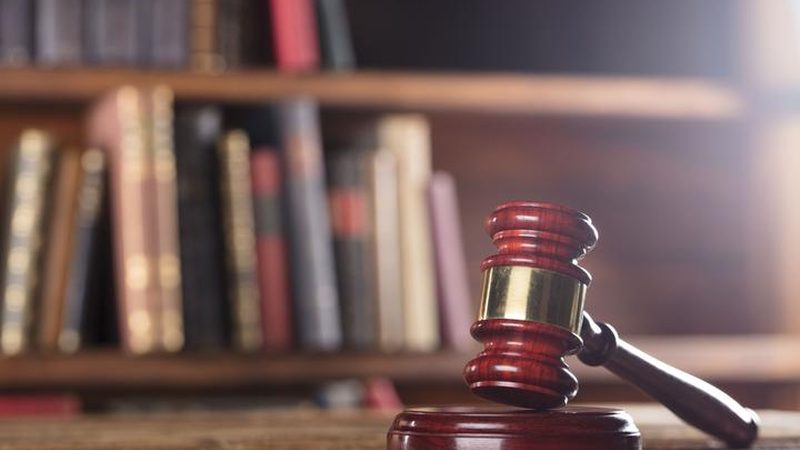医疗器械经营许可证换证流程：合规经营的关键步骤
