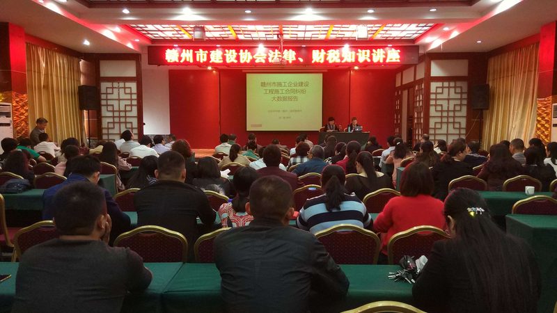 优质的服务是选择版权登记代理机构的关键。企业应关注以下方面：